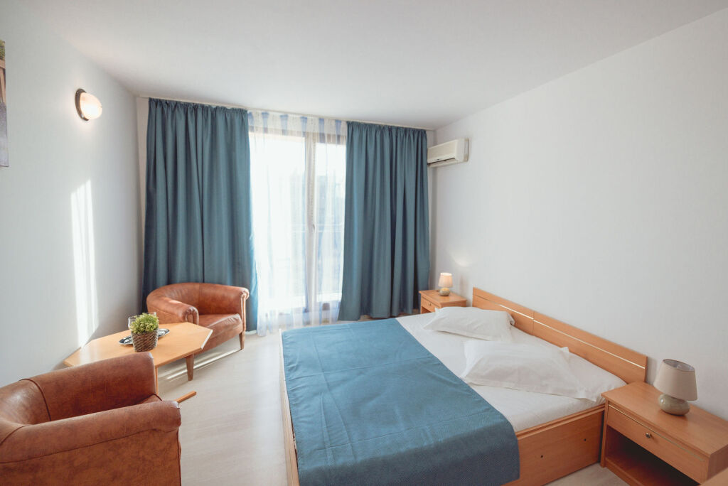 Q Hotel Neptun - 673