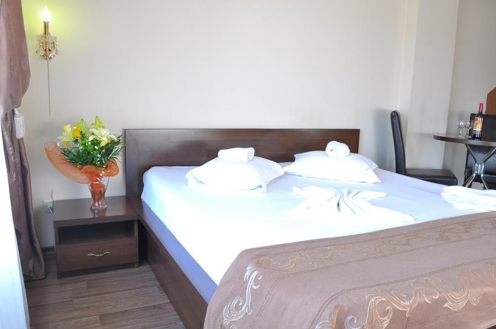 Ave Hotel Victoriei - 792