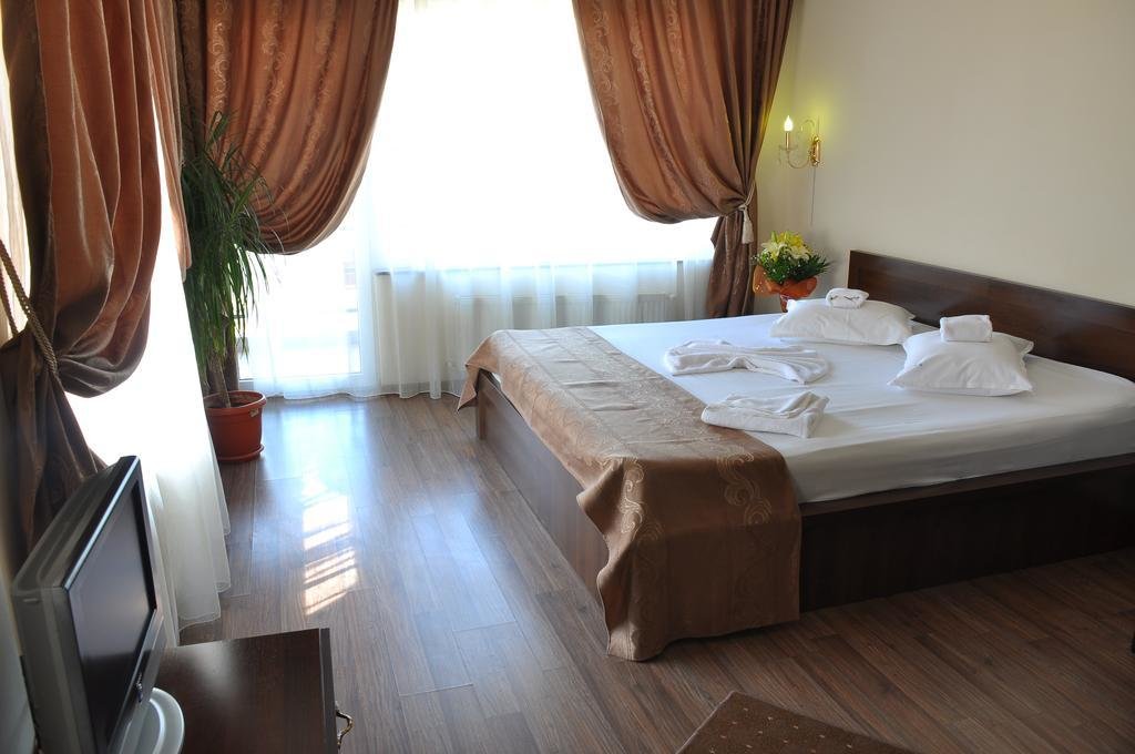 Ave Hotel Victoriei - 784