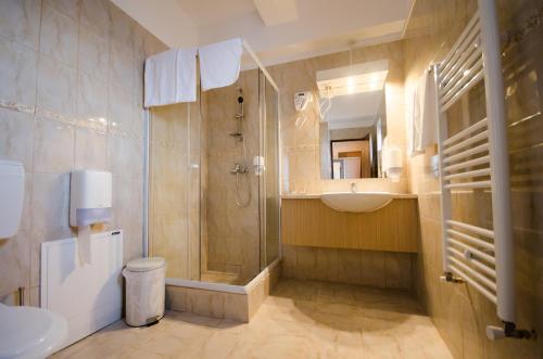 Apart Hotel Bonjour Cluj - 879