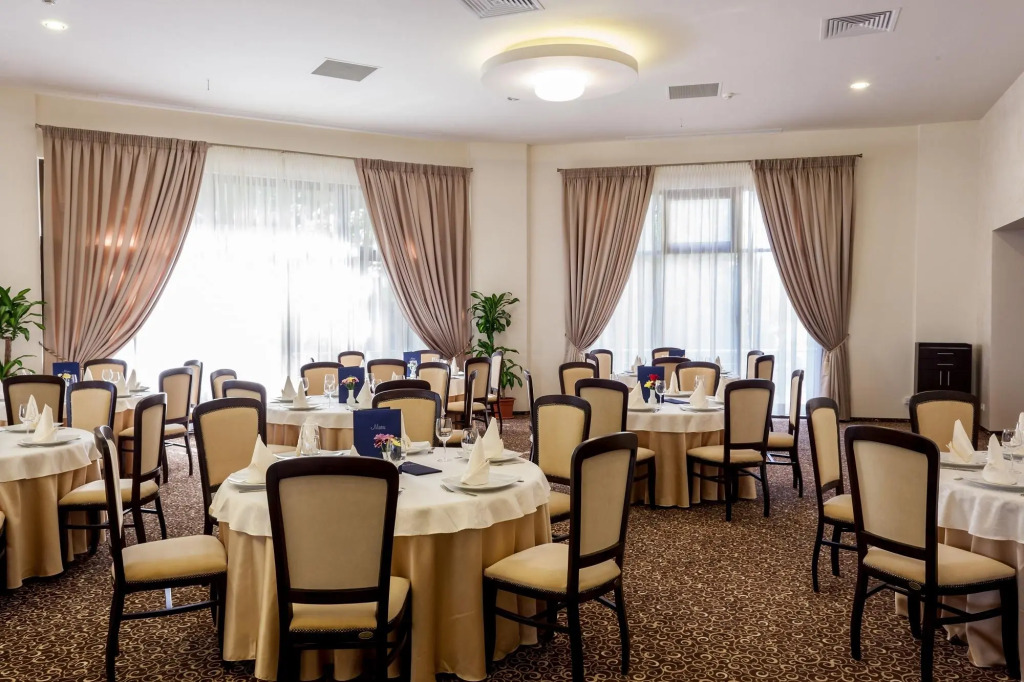 Hotel Sir Royal - 32