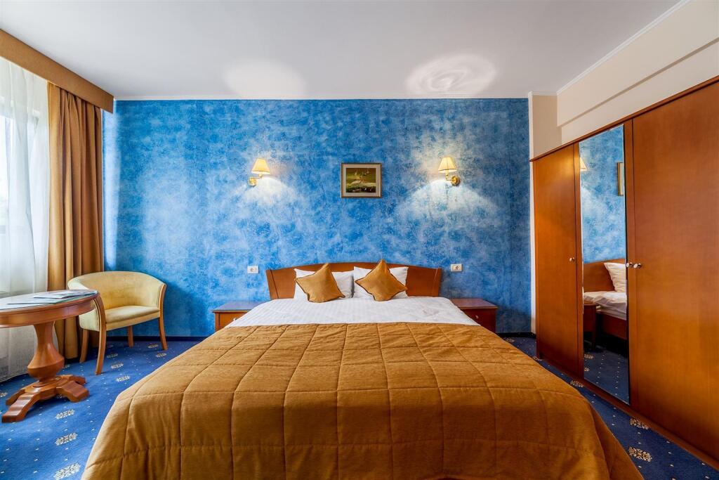 Hotel Sir Royal - 94