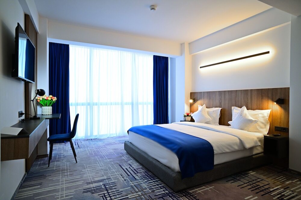 Hotel Sir Royal - 760