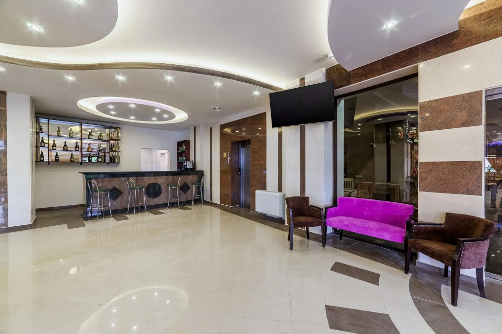 Hotel Sir Royal - 422