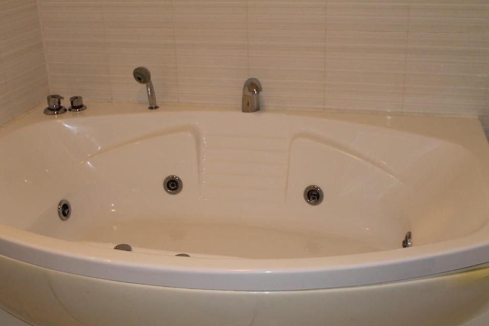 Hotel Bliss - 934