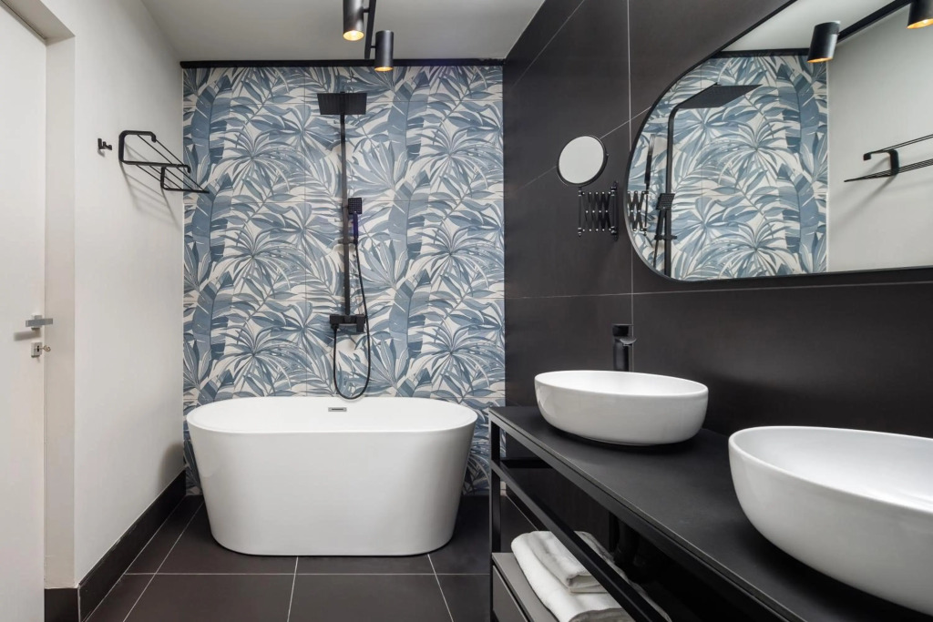 Bucharest Comfort Suites - 857