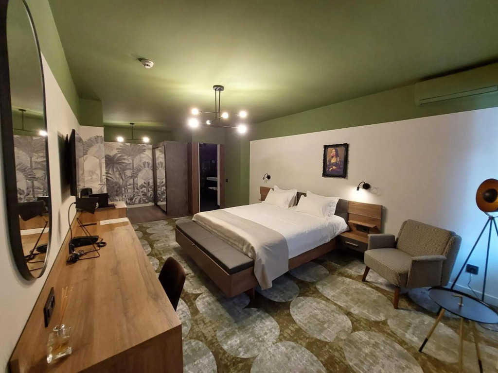 Bucharest Comfort Suites - 517