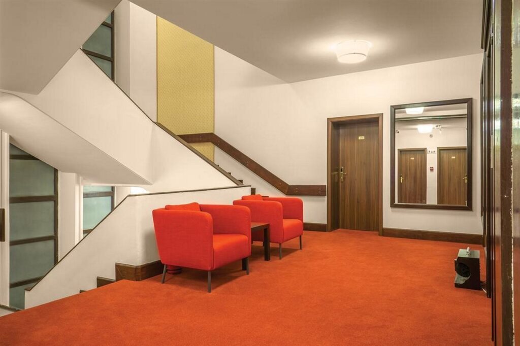 Hotel Capitol - 71