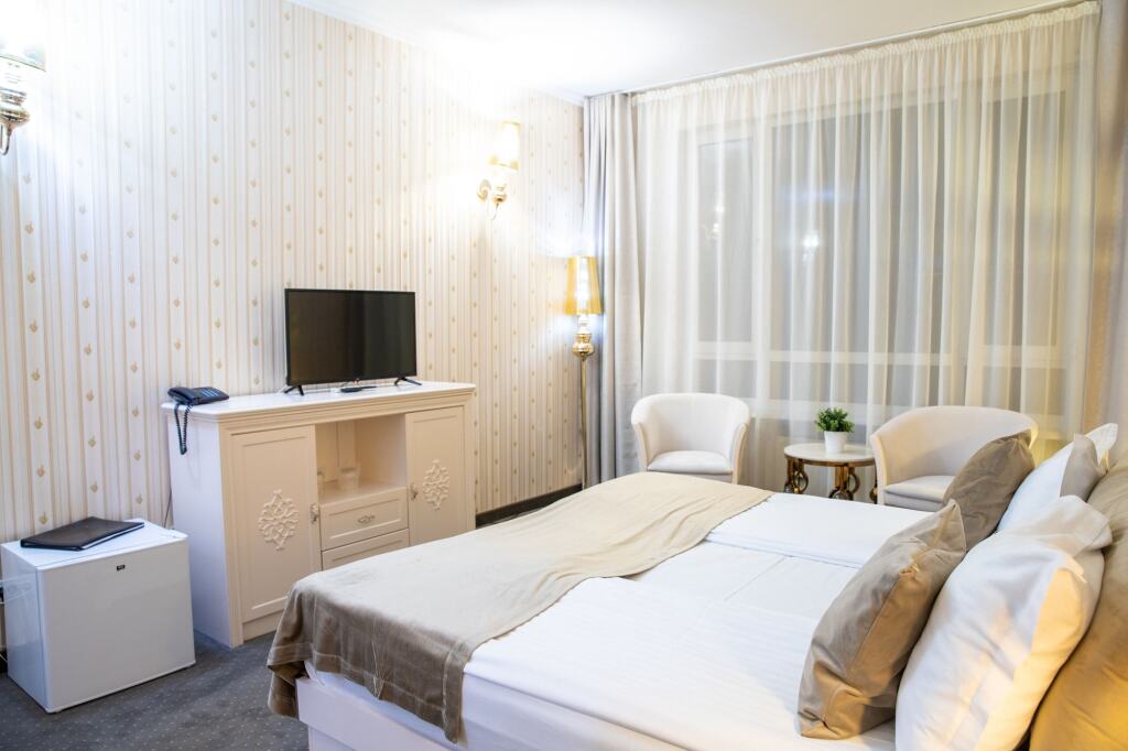 Hotel Carpathia - 355