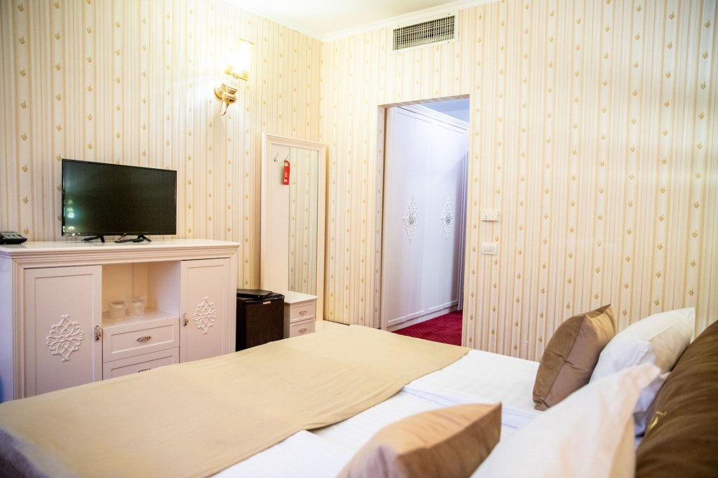 Hotel Carpathia - 648