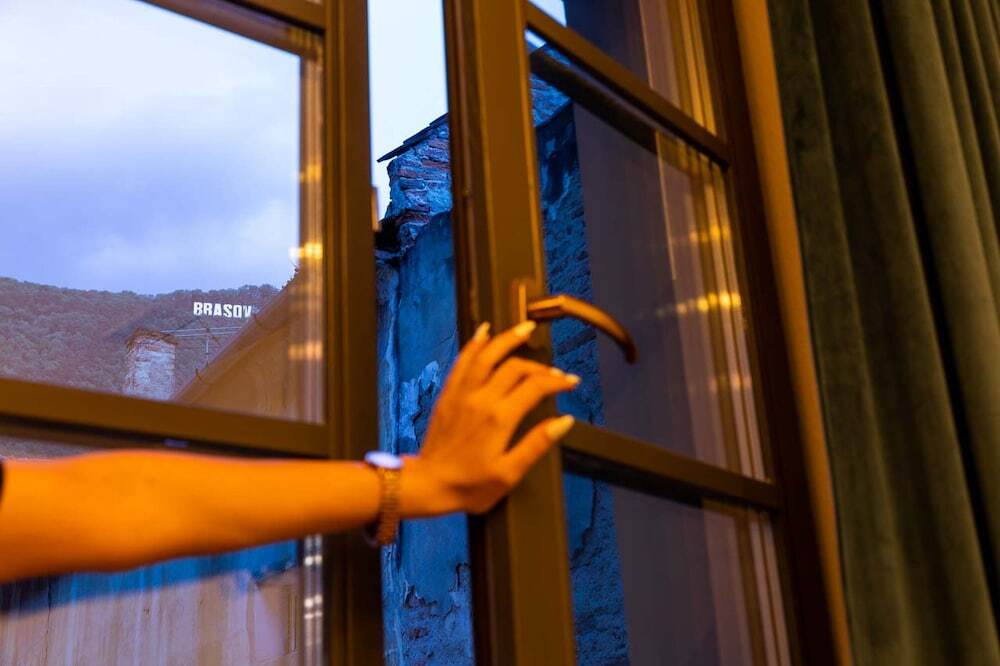 Casa Chitic Balcescu Hotel - 725