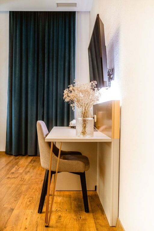 Casa Chitic Balcescu Hotel - 569