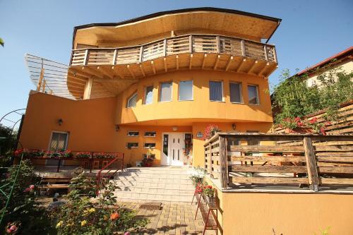Casa Tudor - 237