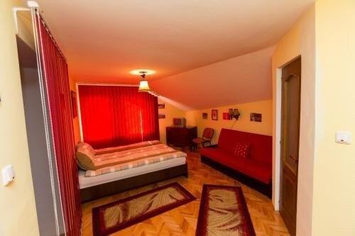 Casa Tudor - 767