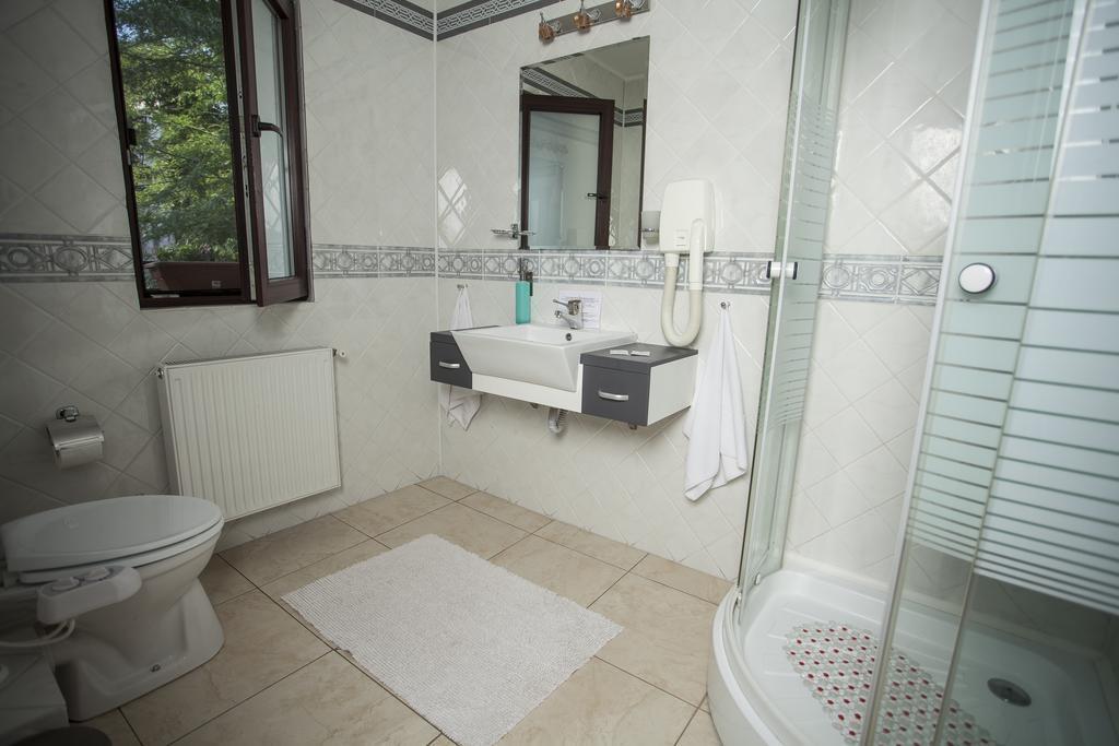 City Garden Hotel - 914