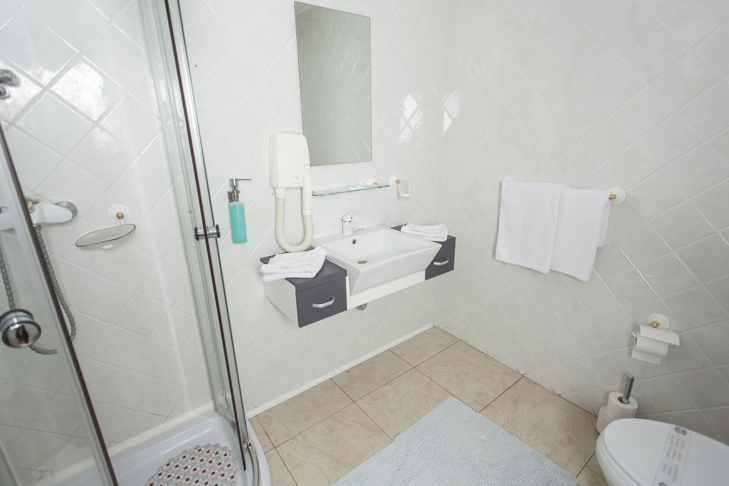 City Garden Hotel - 692