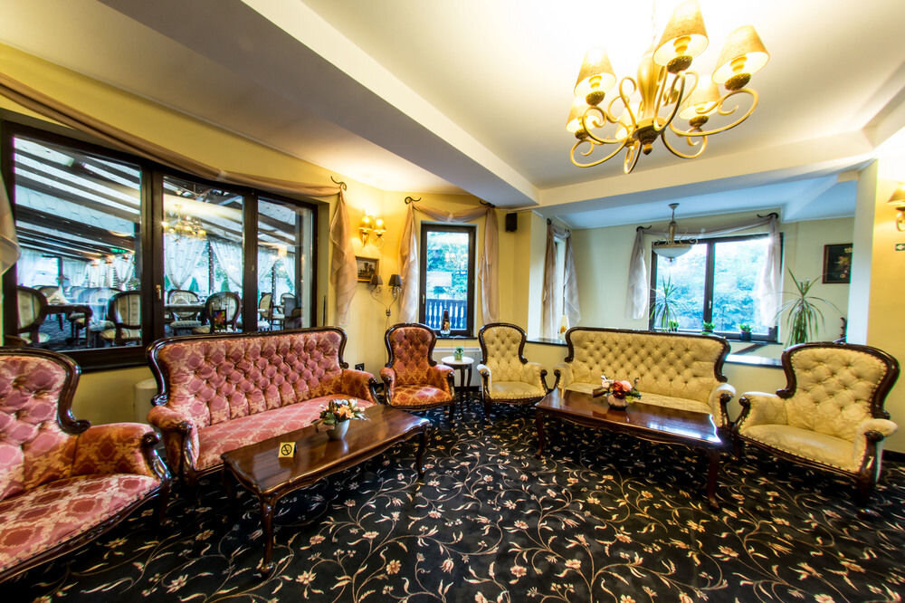 Hotel Classic Inn - 561