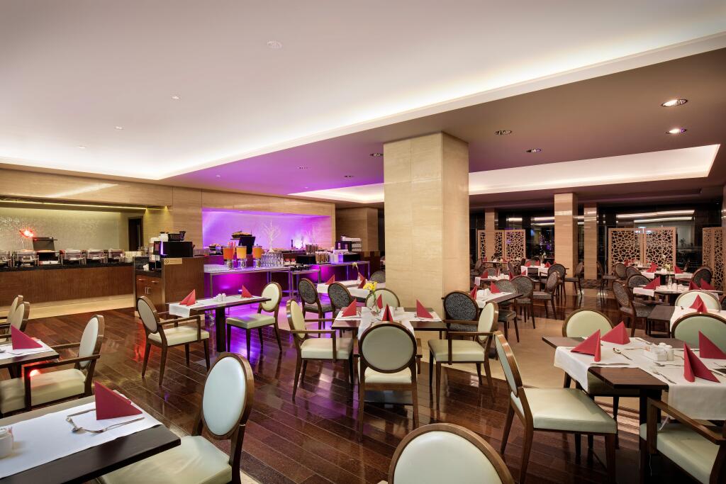 Crowne Plaza Bucharest by IHG - 857