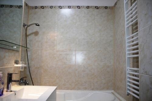 Cazare Spital Floreasca - 981