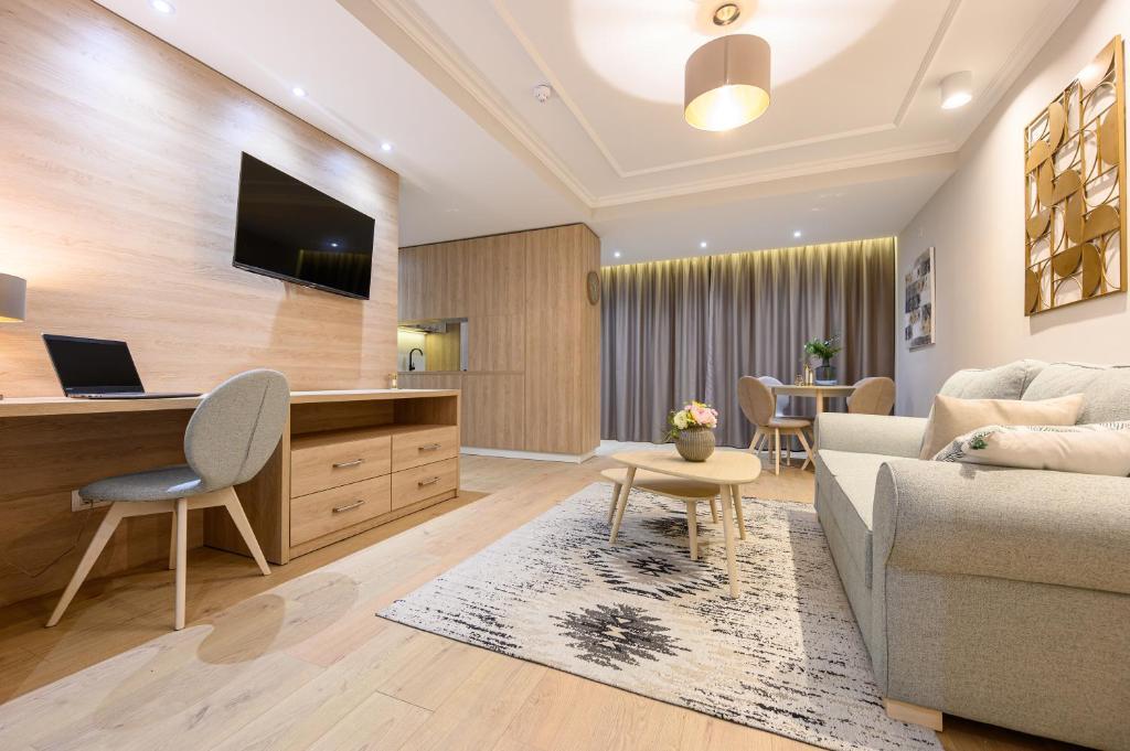 Dozsa Residence - 949