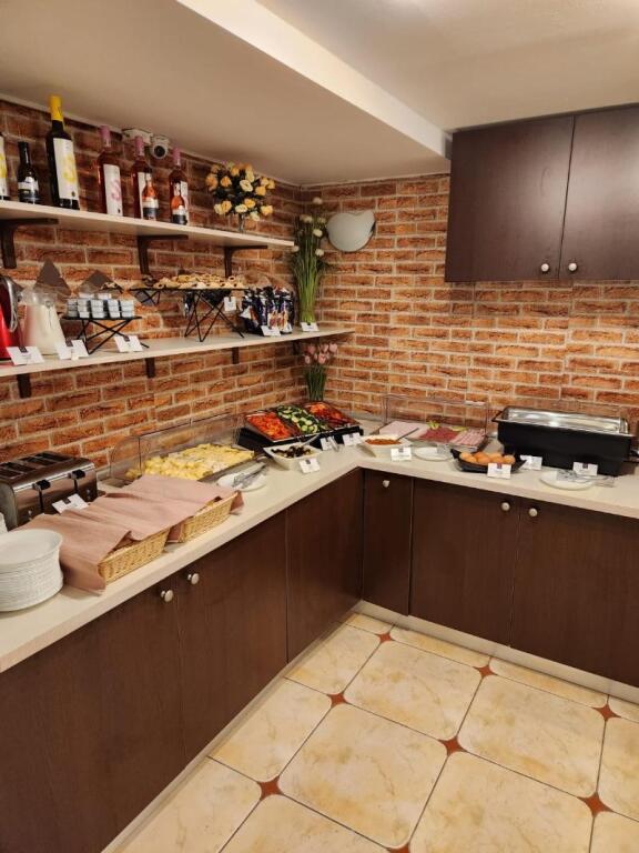 Elizeu Hotel - 549