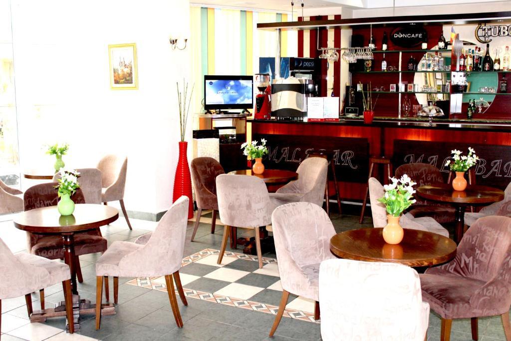 Elizeu Hotel - 311