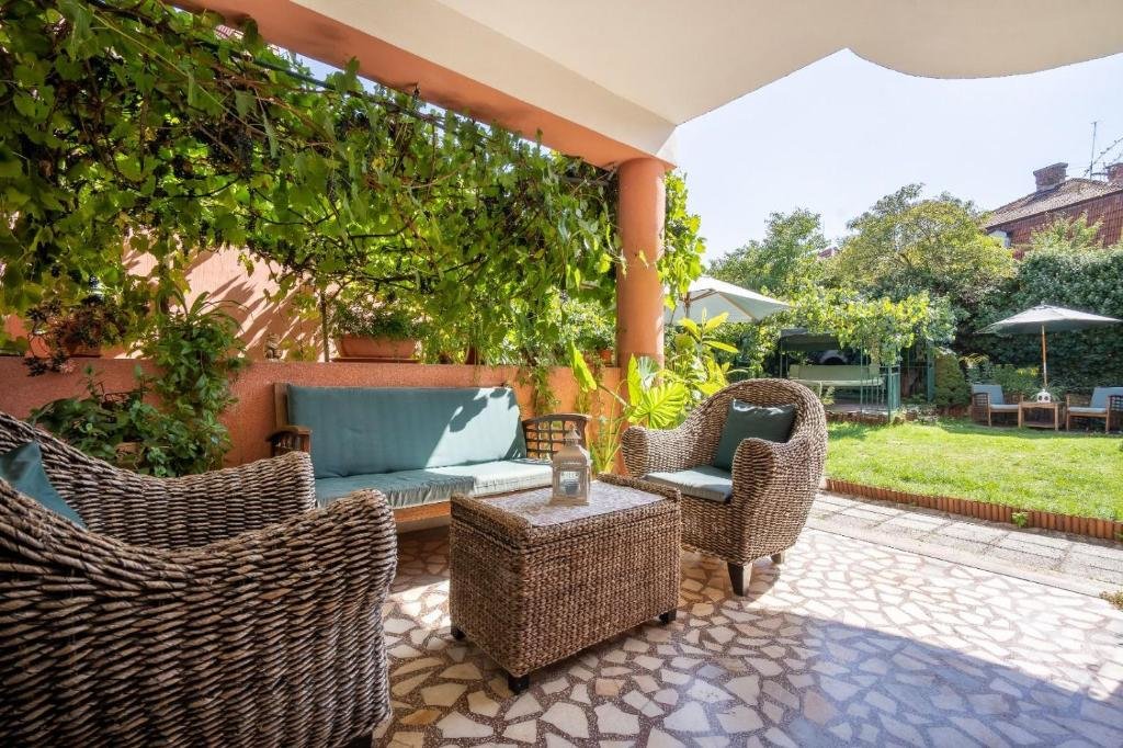 Hotel Escala - 939