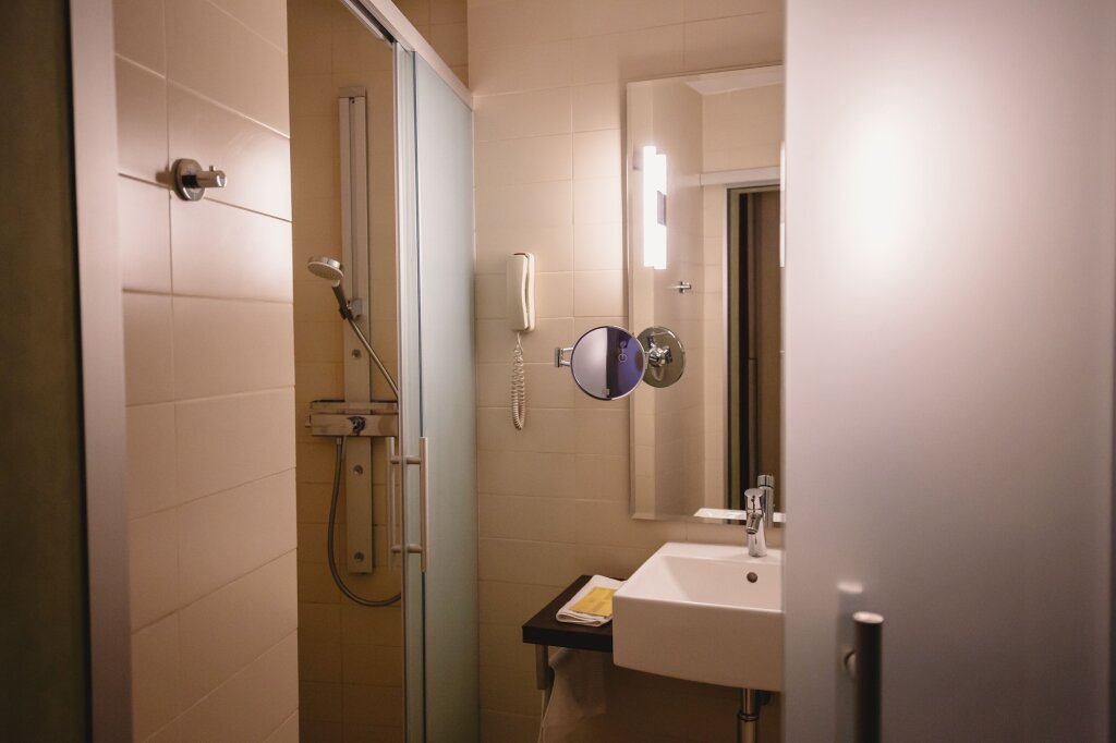 Golden Tulip Ana Tower Sibiu - 790