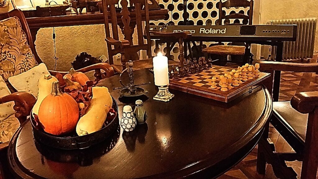 Grand Boutique Hotel - 610