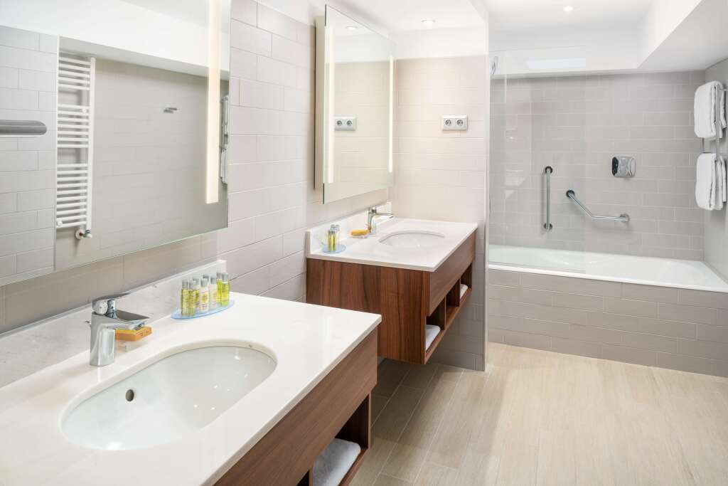 Hilton Garden Inn Bucharest Old Town - 492