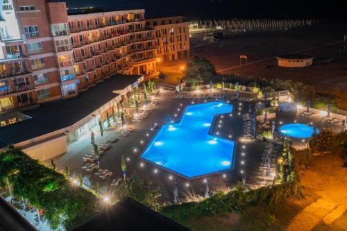 Amiral Hotel - 566