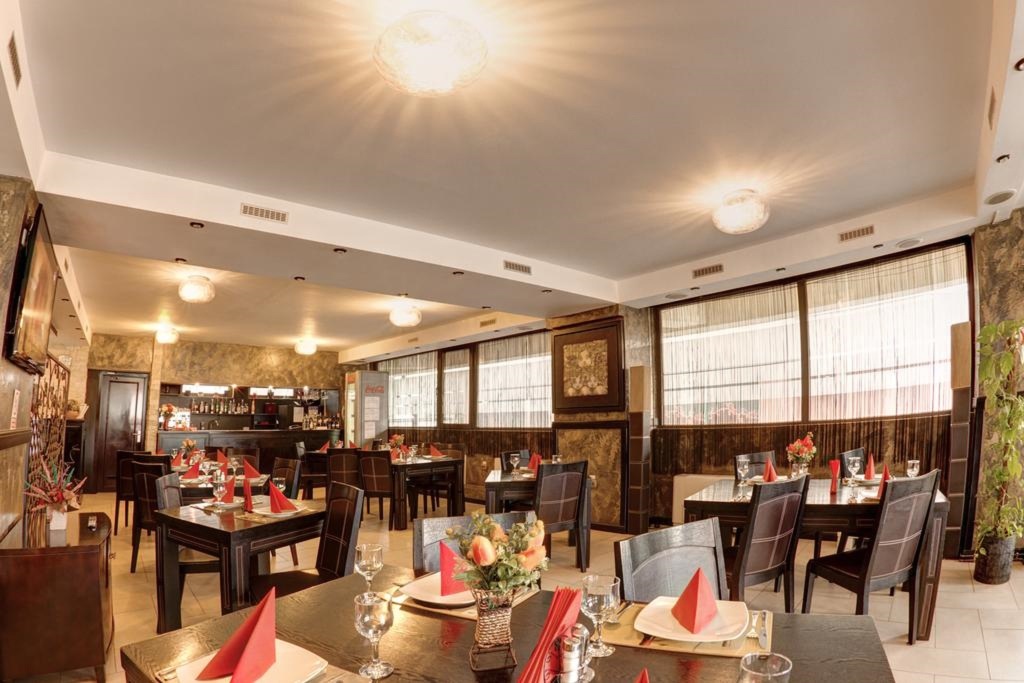 Hotel Avis - 861