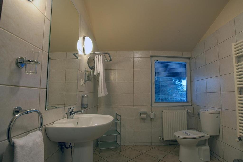 Hotel Baneasa Parc - 471