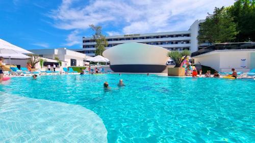 Hotel Caraiman - 733