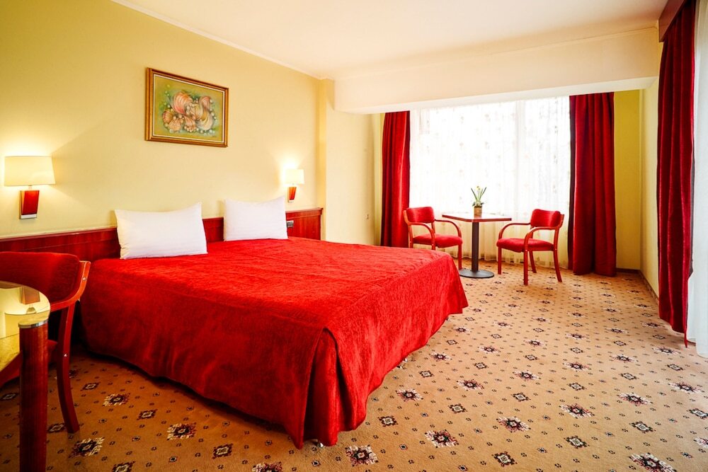 Caro Hotel - 985