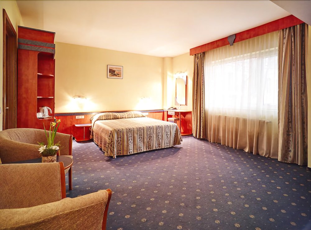 Caro Hotel - 866
