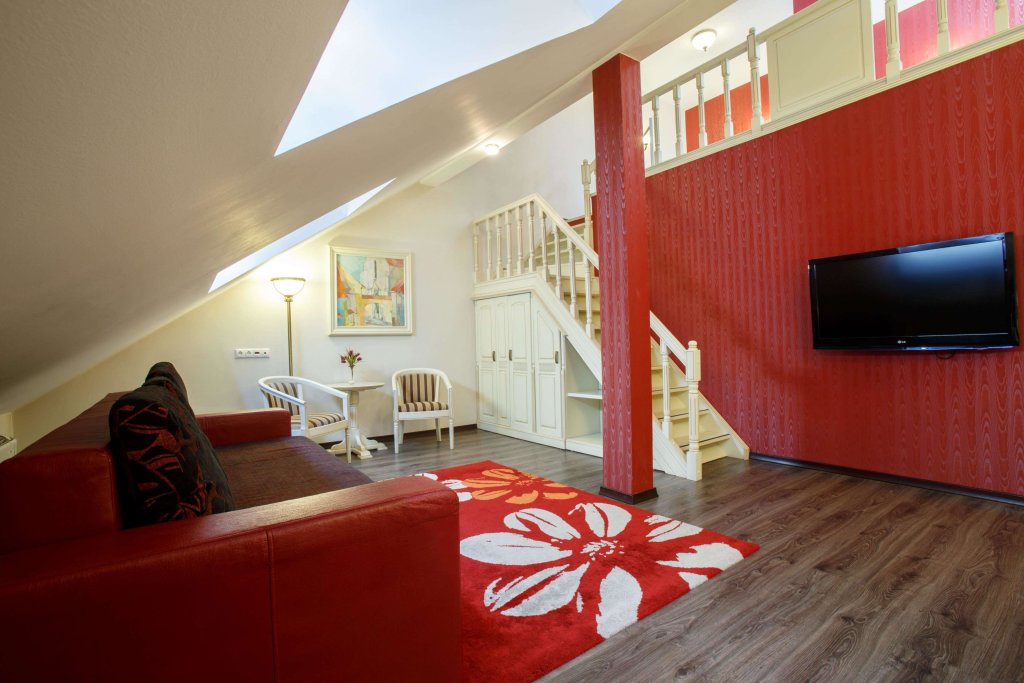 DoubleTree by Hilton Hotel Sighisoara - Cavaler - 303