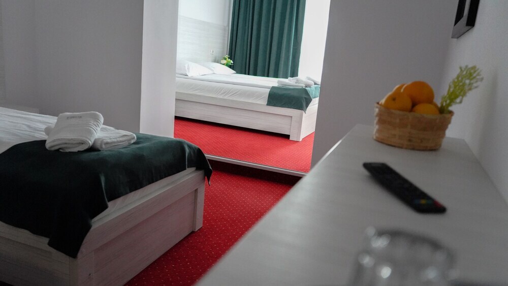 Hotel Cirus - 915