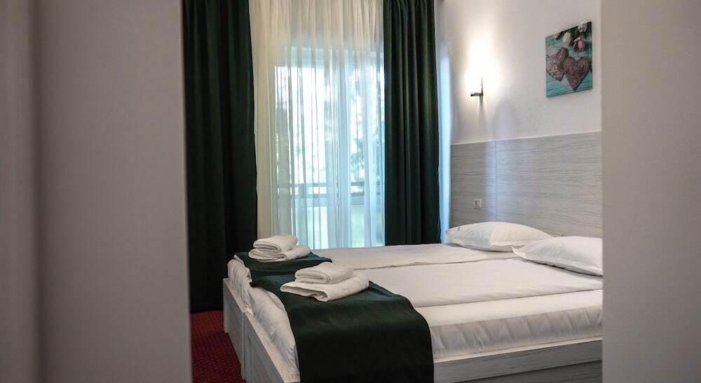 Hotel Cirus - 150