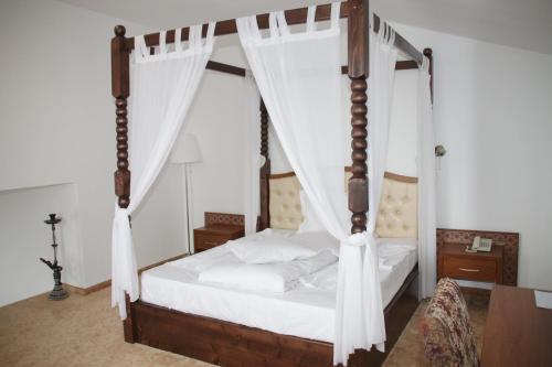 Hotel Condor - 81