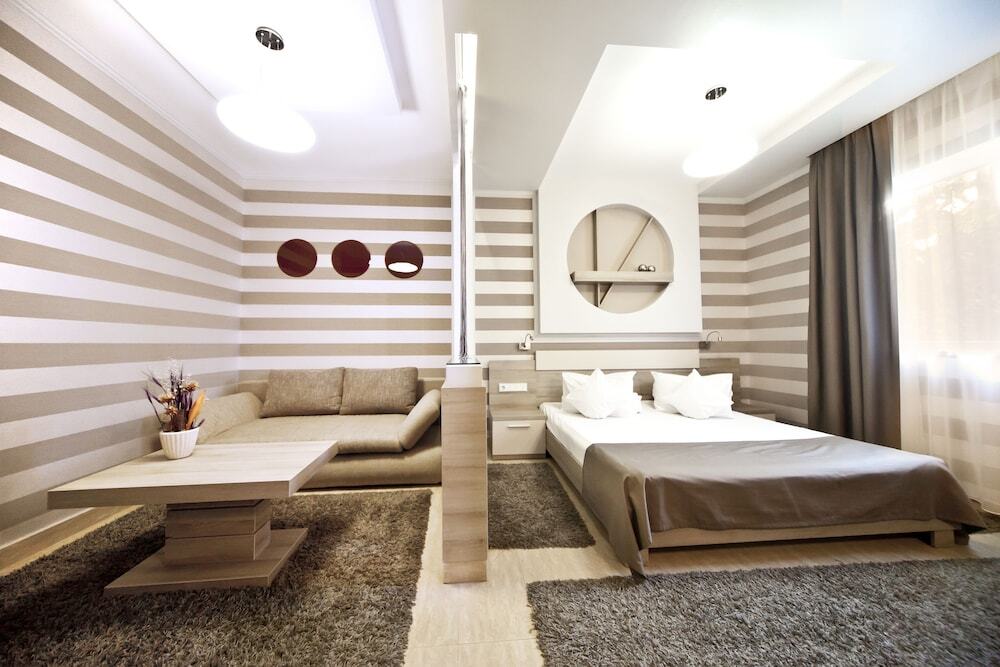 Hotel Confort - 412