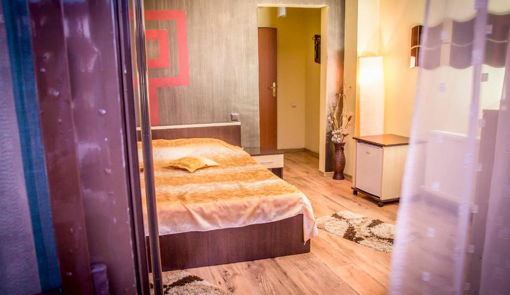 Hotel Eos - 874