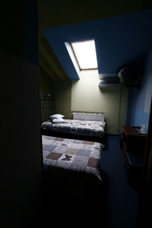 Fullton Central Inn - 712