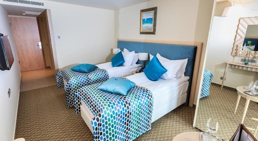 Carmen International Hotel - 867