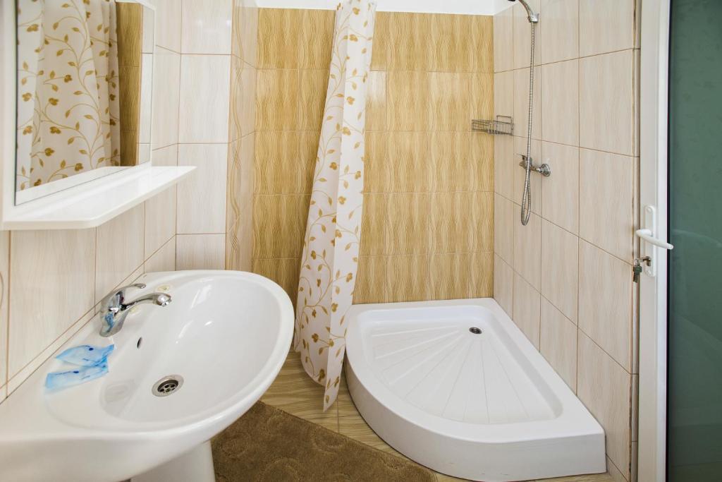 Hotel La Gil - 344