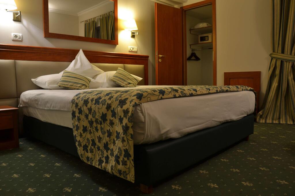 Best Western Plus Lido Hotel - 849