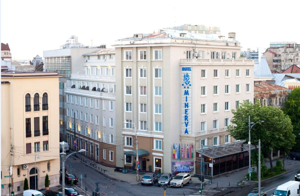 Hotel Minerva - 935