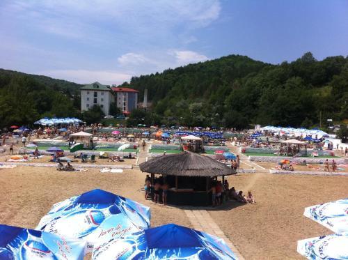 Hotel Monteoru - 471