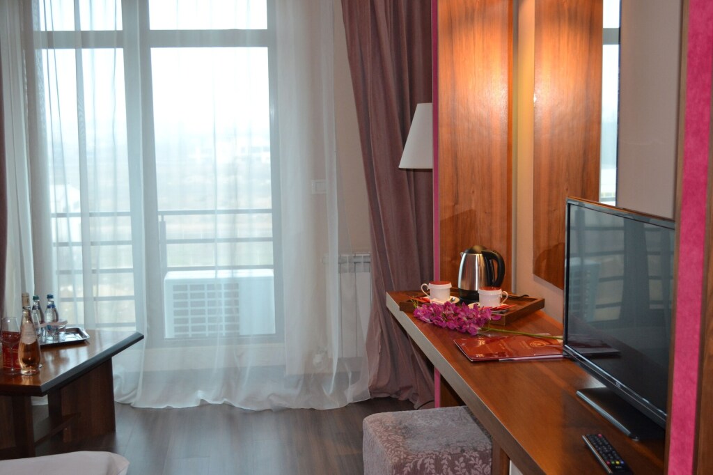 Hotel Phoenicia Express - 133