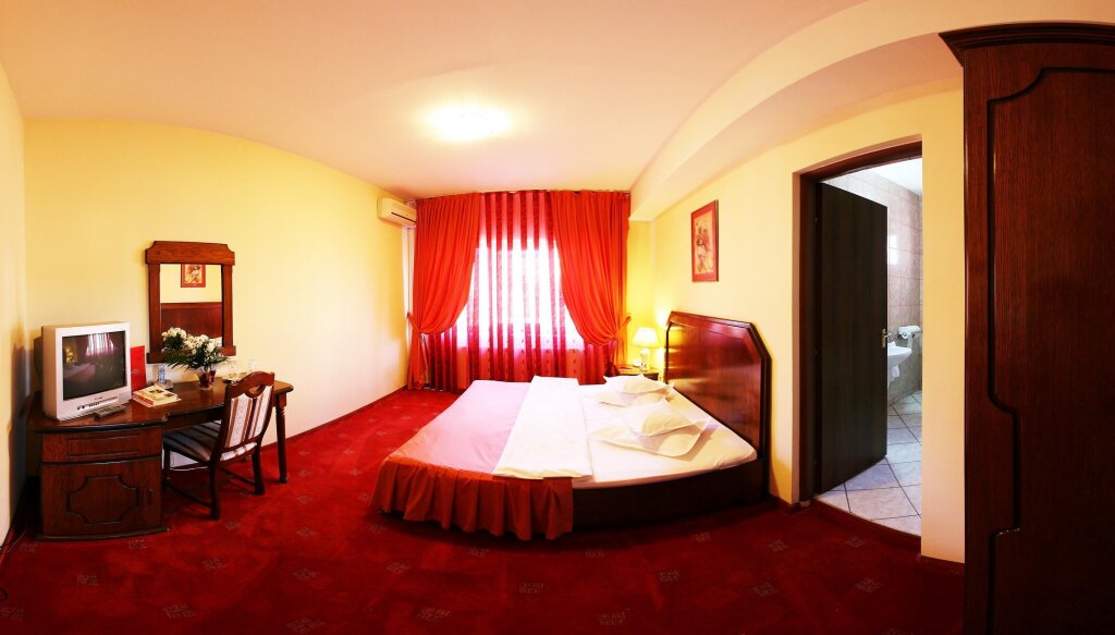 Hotel Premier - 348
